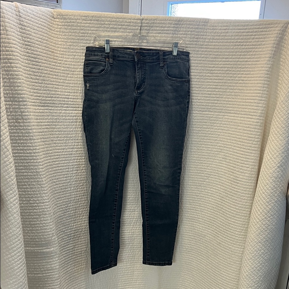 Kut from the Kloth mid rise Katy Boyfriend Jeans